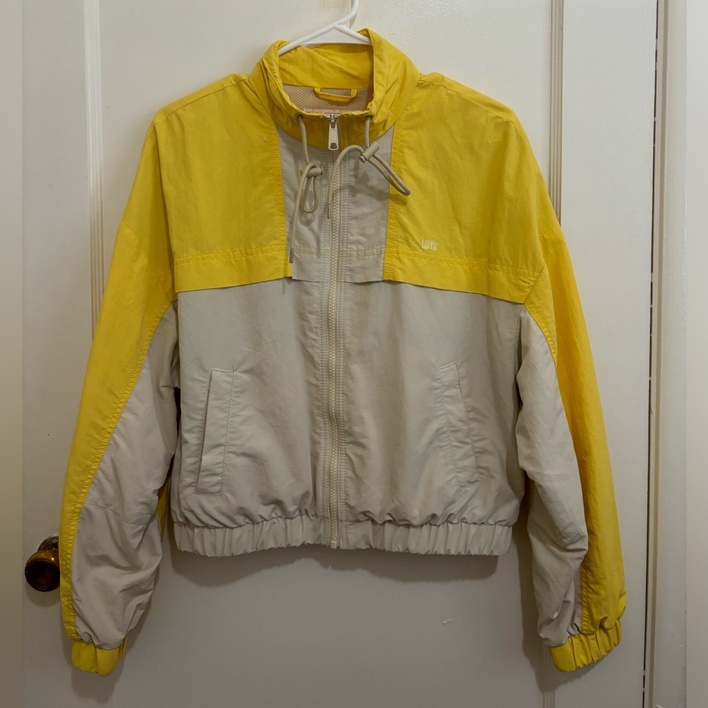 Levi’s women’s windbreaker, size M